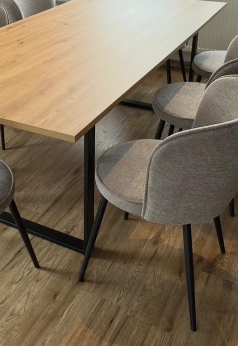 Individueller Zuschnitt Tischplatte